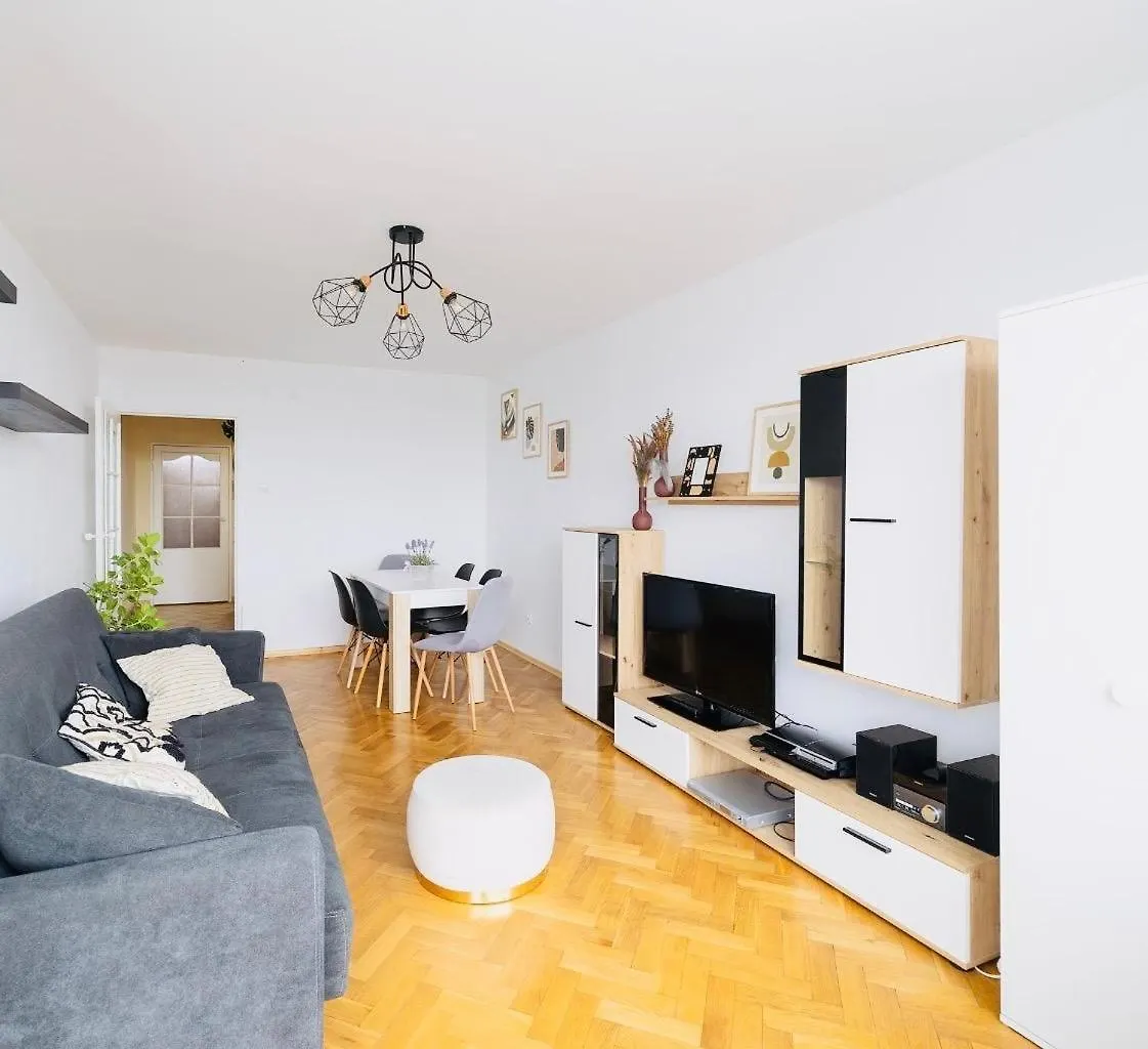 Apartament 2 Pokoje Blisko Morza 1500 Metrow W Gdansku Apartment